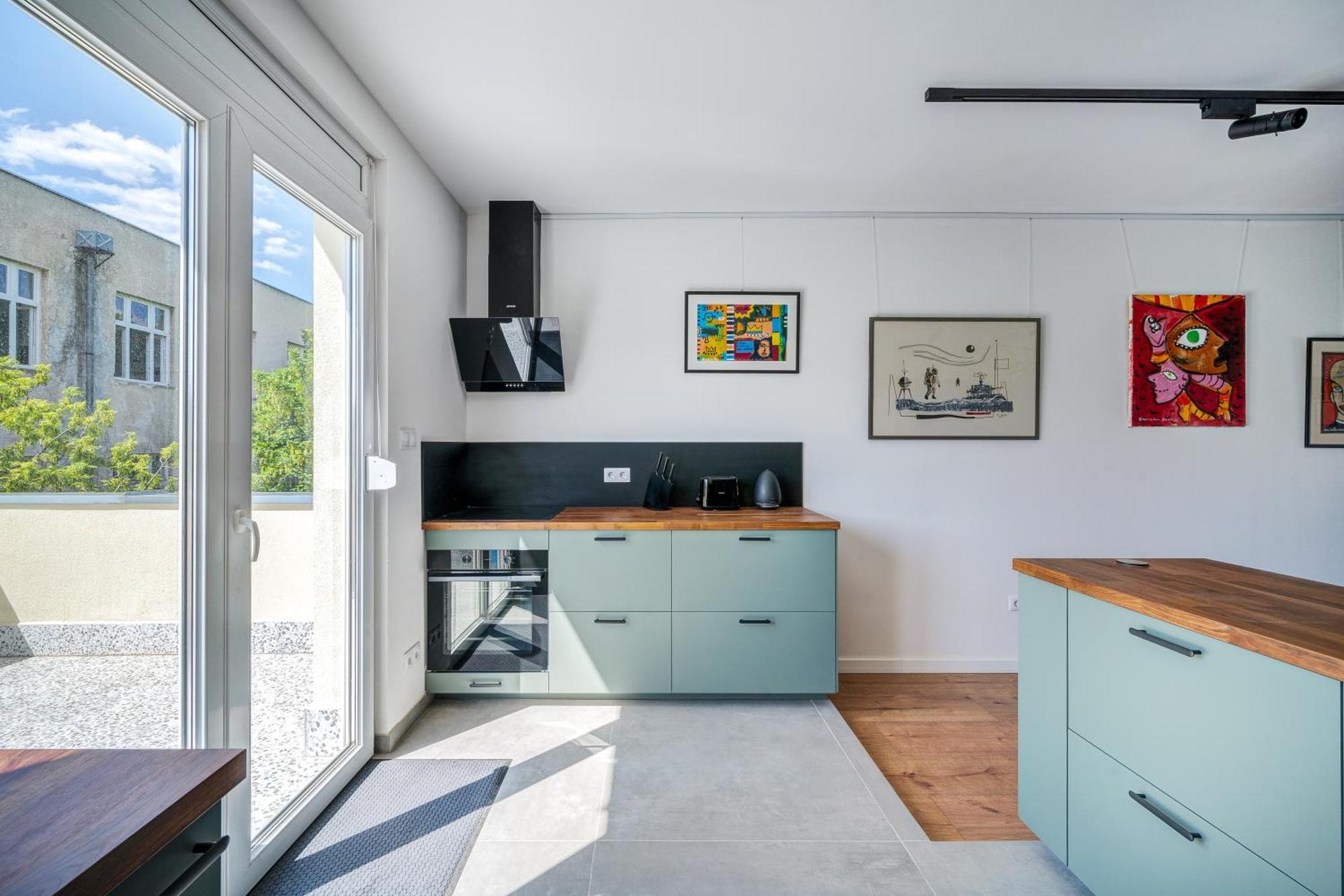 Apartment Skyline Sanctuary *